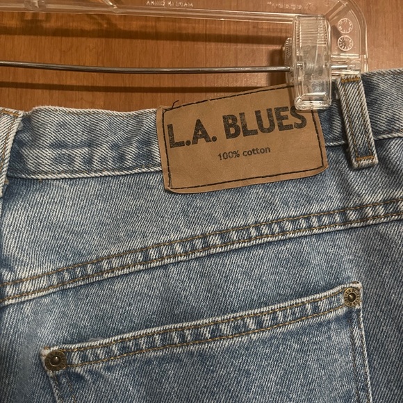 Vintage Women’s LA Blues - Picture 5 of 6